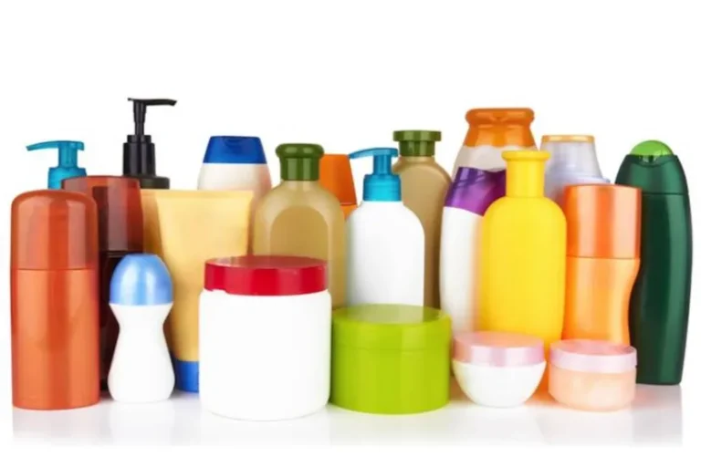 chemicals-found-in-food-and-makeup-arent-dangerous